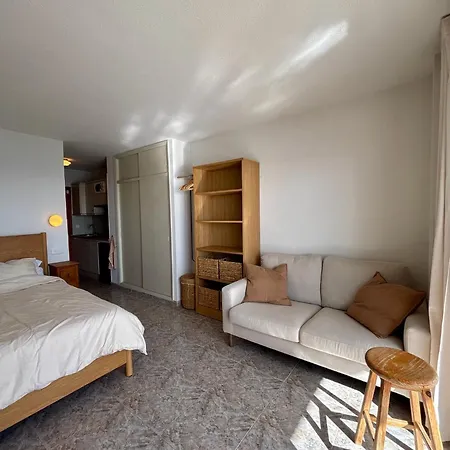 Panoramic Sea View - 2 Pools - Balcony - Beachside & - Cristianos *