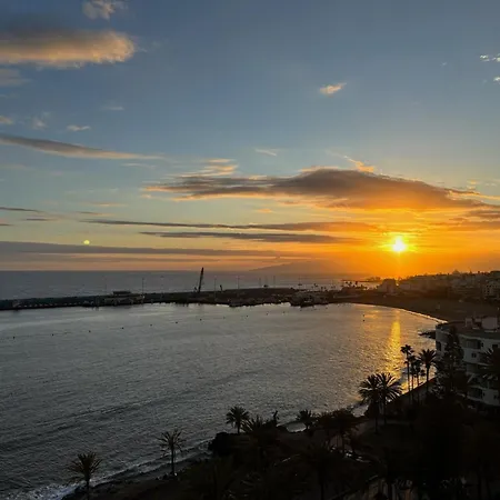 Panoramic Sea View - 2 Pools - Balcony - Beachside & - Cristianos